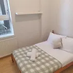 65 Renfield St 2 Bed Apartment